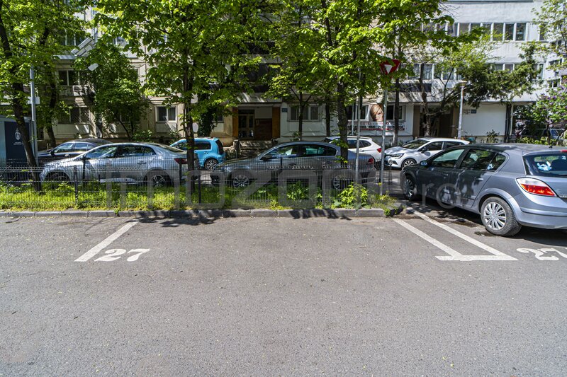 Lujerului, 2 camere, etaj 4, 54 mp, mobilat, utilat, loc de parcare inclus.